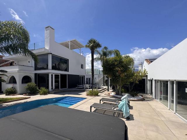 Casa chalet en Venta en Puerto Banús