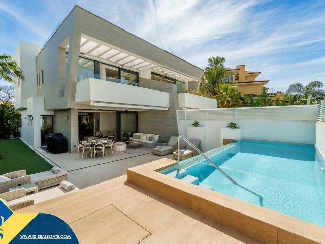 Casa chalet en Venta en Puerto Banús