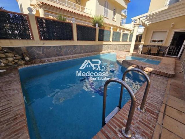 Casa chalet en Venta en Puerto de Garrucha