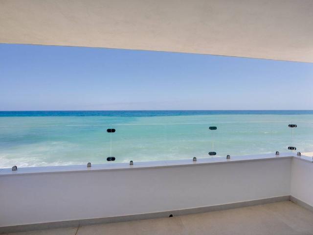 Casa chalet en Venta en Puerto de la Duquesa