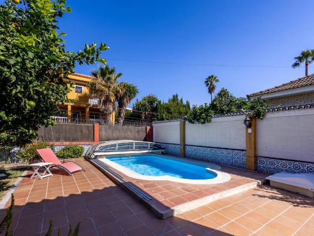 Casa chalet en Venta en Puertosol