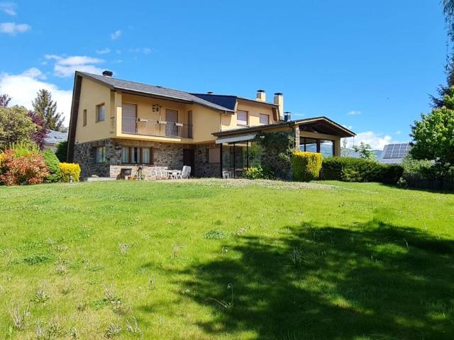 Casa chalet en Venta en Puigcerdà