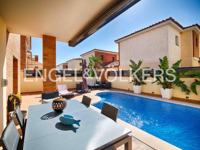 Casa chalet en Venta en Puigmal Mas Nou