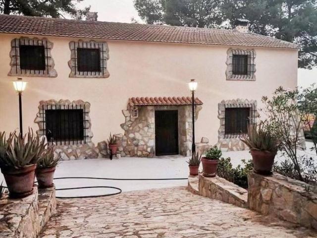 Casa chalet en Venta en Purias