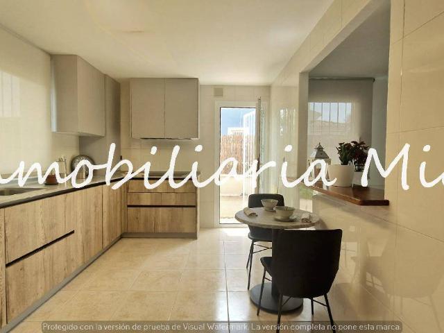 Casa chalet en Venta en Purias