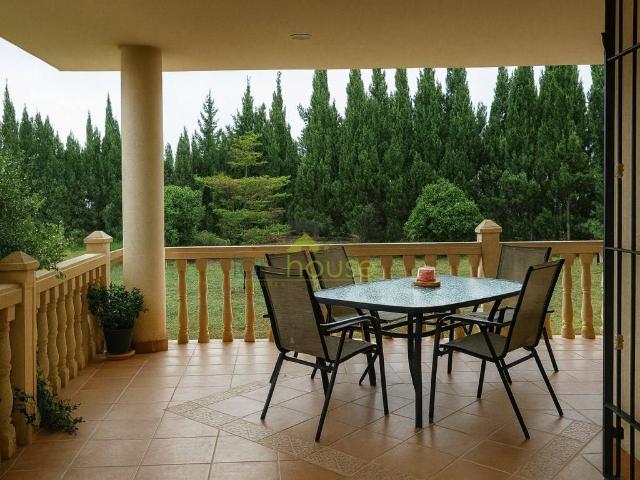Casa chalet en Venta en Purias