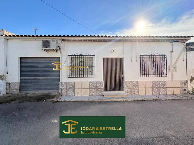 Casa chalet en Venta en Purias