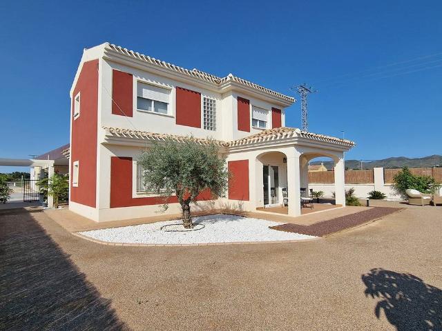 Casa chalet en Venta en Purias