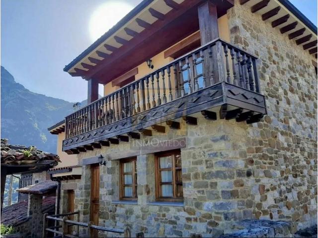 Casa chalet en Venta en Quirós