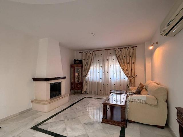 Casa chalet en Venta en Renfe Bulevar 1ª y 2ª Fase