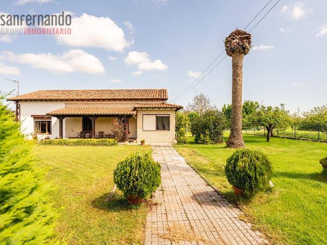 Casa chalet en Venta en Reocín