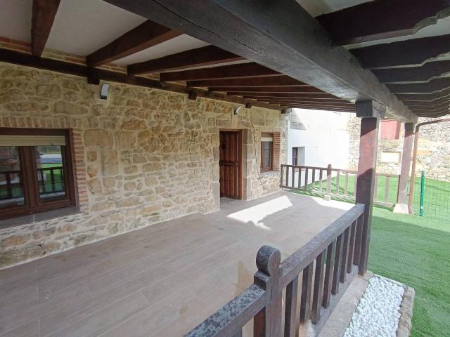 Casa chalet en Venta en Reocín
