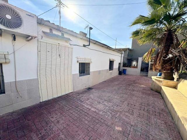 Casa chalet en Venta en Rebolledo