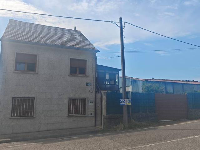 Casa chalet en Venta en Redondela