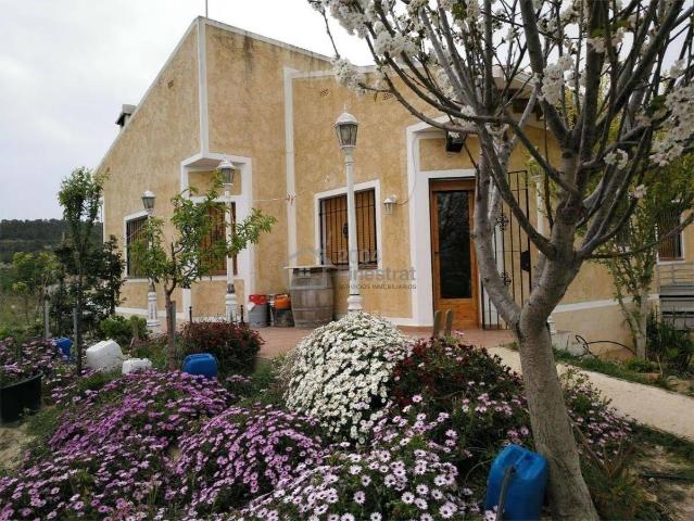 Casa chalet en Venta en Relleu
