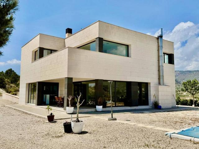 Casa chalet en Venta en Relleu
