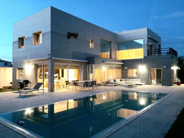 Casa chalet en Venta en Requesens