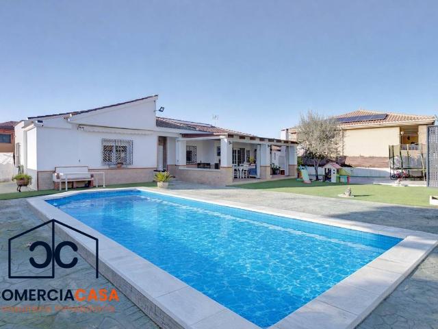 Casa chalet en Venta en Residencial Triana Barrio Alto