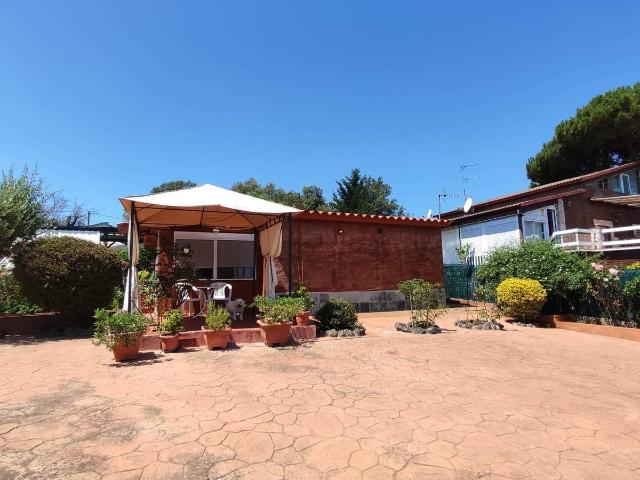 Casa chalet en Venta en Residencial Park
