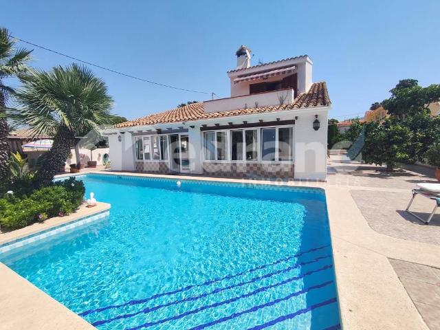 Casa chalet en Venta en Rincón Bajo