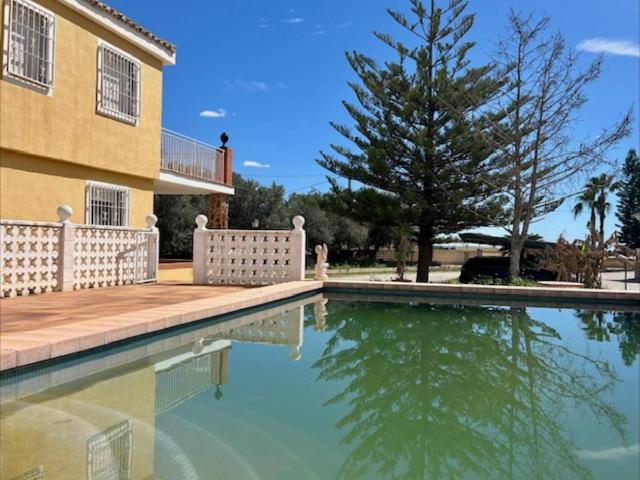 Casa chalet en Venta en Riba roja de Túria