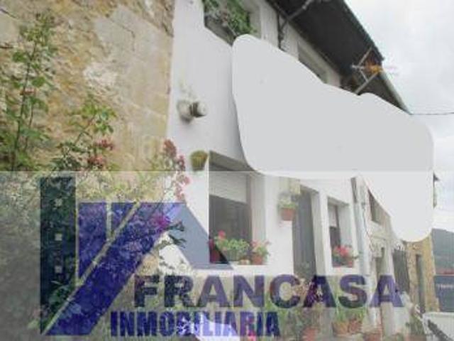 Casa chalet en Venta en Ribadedeva