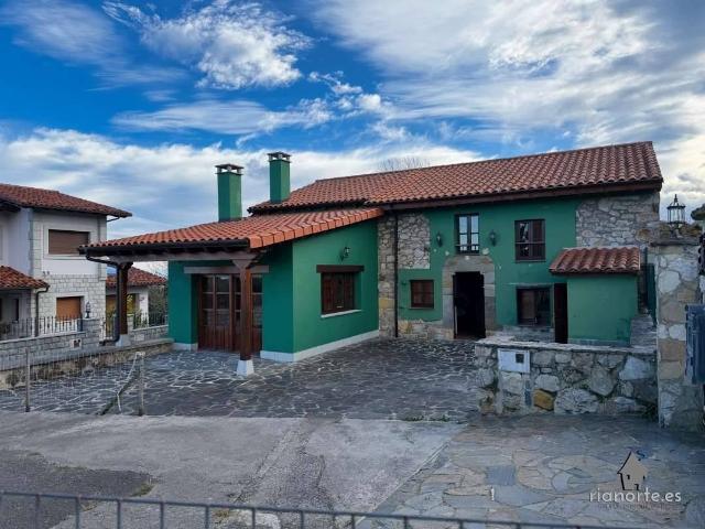 Casa chalet en Venta en Ribadesella