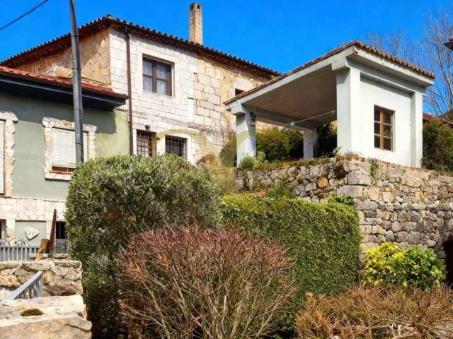 Casa chalet en Venta en Ribadesella