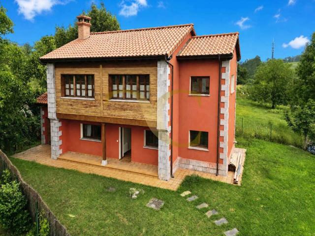 Casa chalet en Venta en Ribadesella