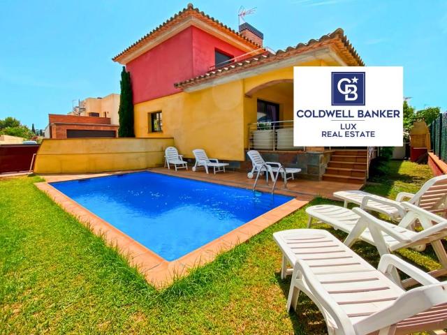 Casa chalet en Venta en Riells