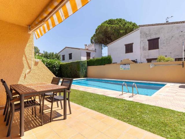 Casa chalet en Venta en Riells