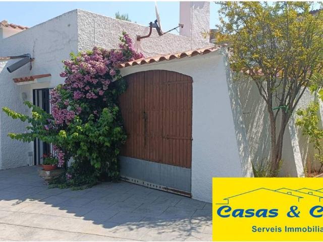 Casa chalet en Venta en Riells