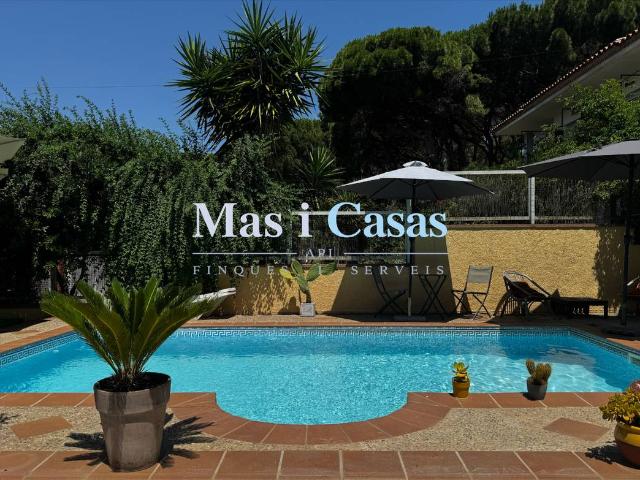 Casa chalet en Venta en Riells
