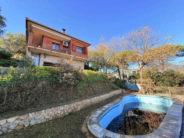 Casa chalet en Venta en Riells i Viabrea