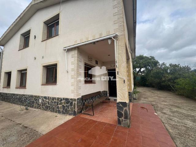 Casa chalet en Venta en Riudarenes