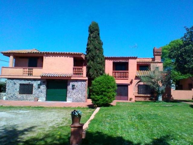 Casa chalet en Venta en Riudellots de la Selva
