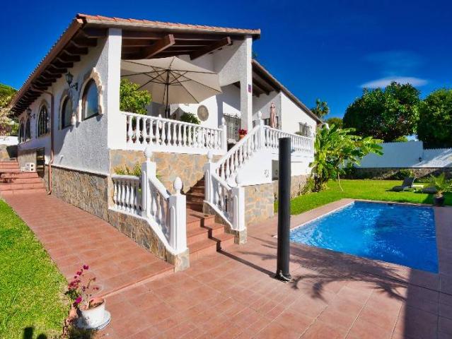 Casa chalet en Venta en Riviera del Sol