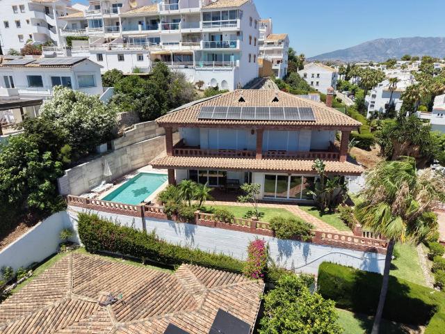 Casa chalet en Venta en Riviera del Sol