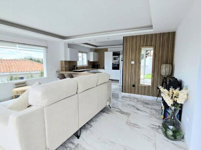 Casa chalet en Venta en Riviera del Sol