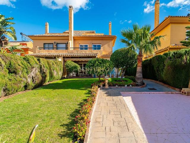 Casa chalet en Venta en Riviera del Sol