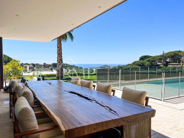 Casa chalet en Venta en Rocaferrera