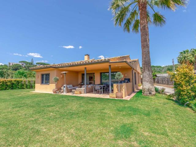 Casa chalet en Venta en Rocaferrera