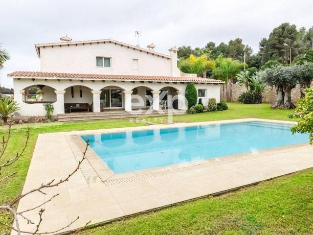 Casa chalet en Venta en Roda de Berà