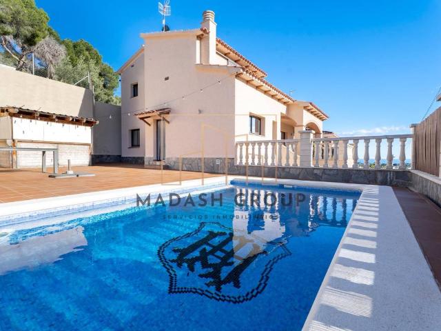 Casa chalet en Venta en Roda de Berà