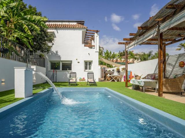 Casa chalet en Venta en Rodeo Alto Guadaiza La Campana