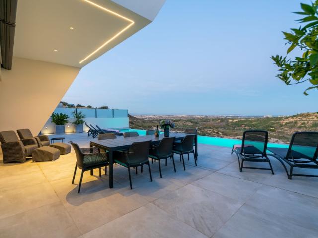 Casa Chalet en Venta en Rojales Alicante
