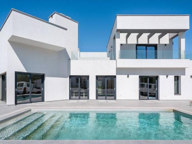 Casa chalet en Venta en Rojales