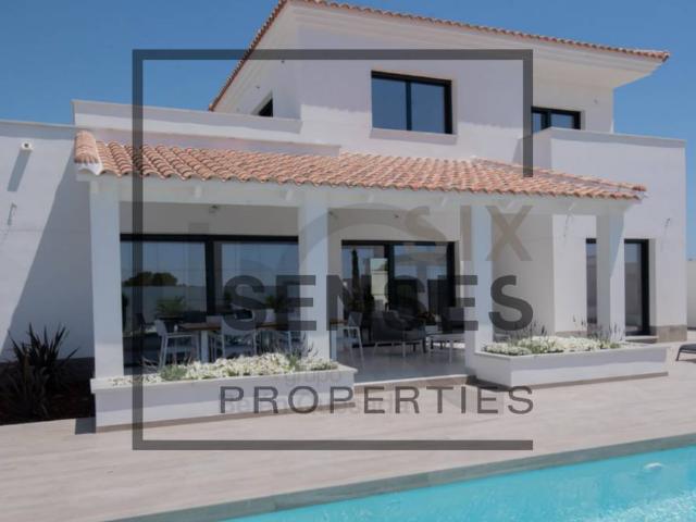 Casa chalet en Venta en Rojales