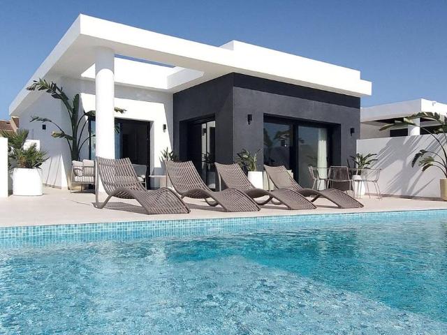 Casa chalet en Venta en Rojales