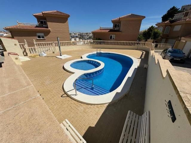 Casa chalet en Venta en Rojales